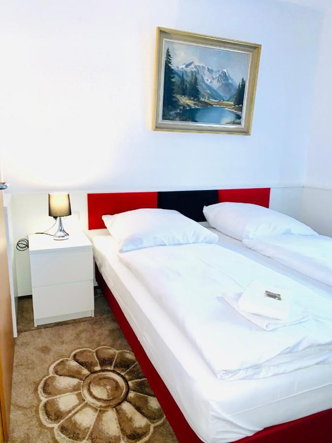Dua Hotel Wennigsen Eksteriør bilde