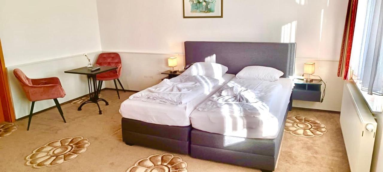 Dua Hotel Wennigsen Eksteriør bilde